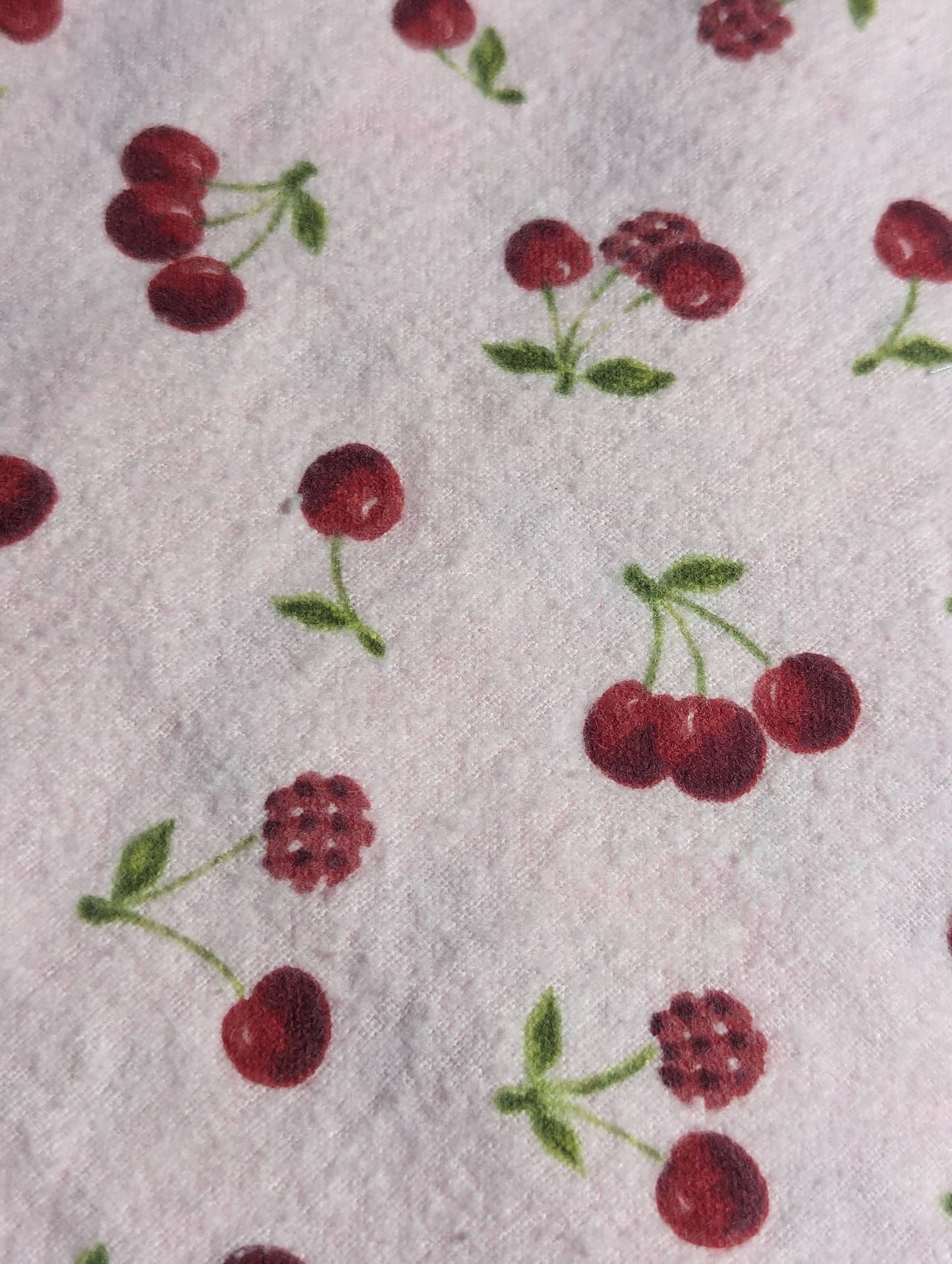 Glitch cherry full sheet unpaper towels (2 ply)