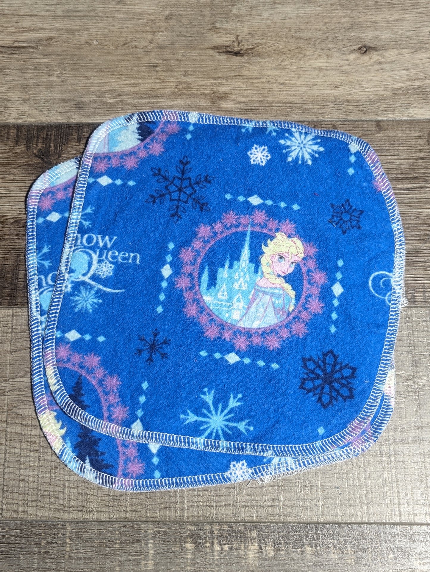 Princess wipes (2 ply)