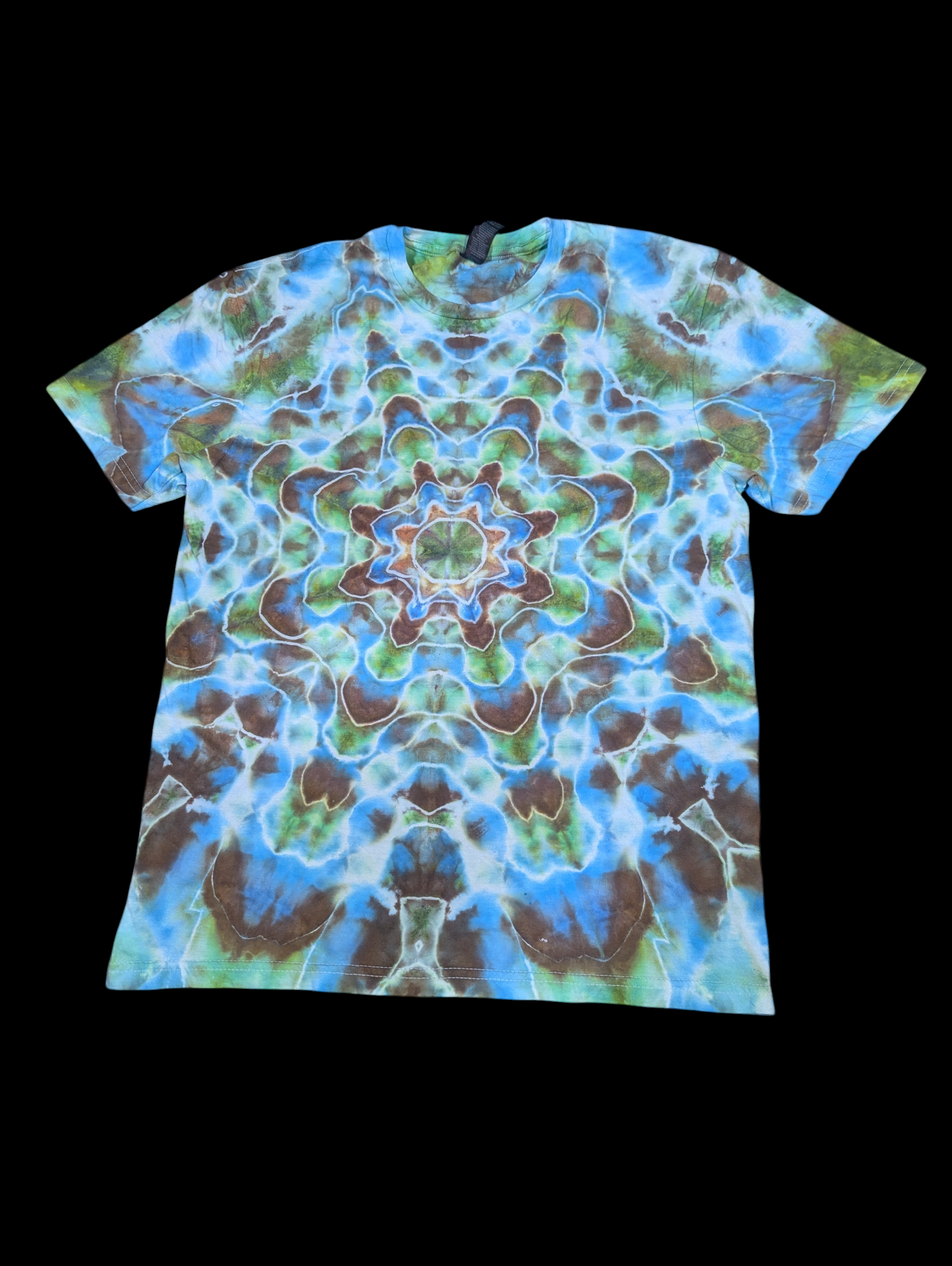 M Unisex Soft style tee