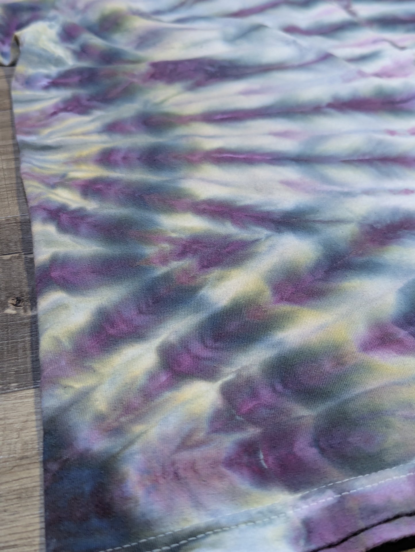 L Unisex Soft style tee