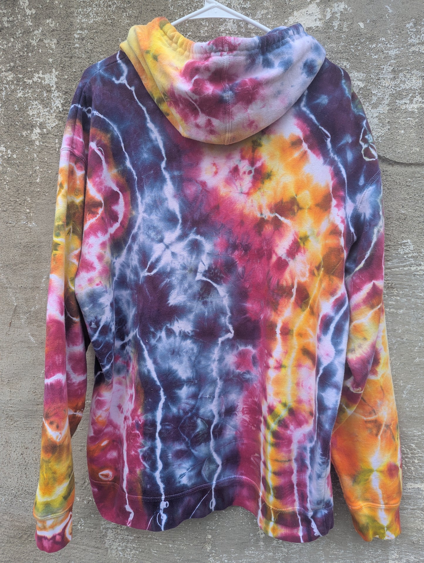 XL Independent Trading Co. Zip up Hoodie