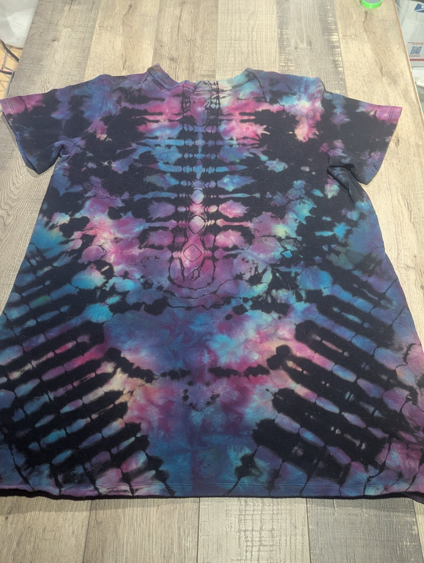 L Womens Reversed T-shirt dress