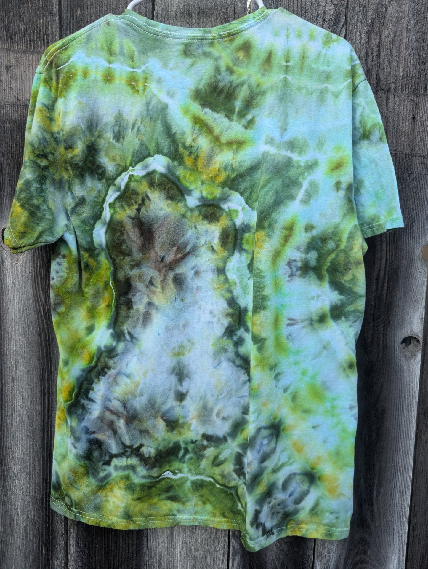 L Unisex Epic Tee