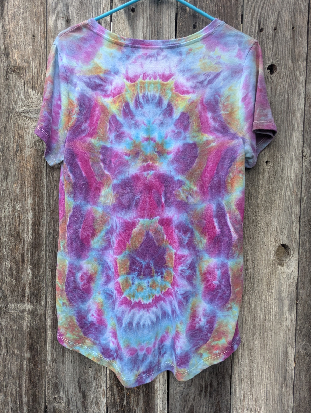L Womens top