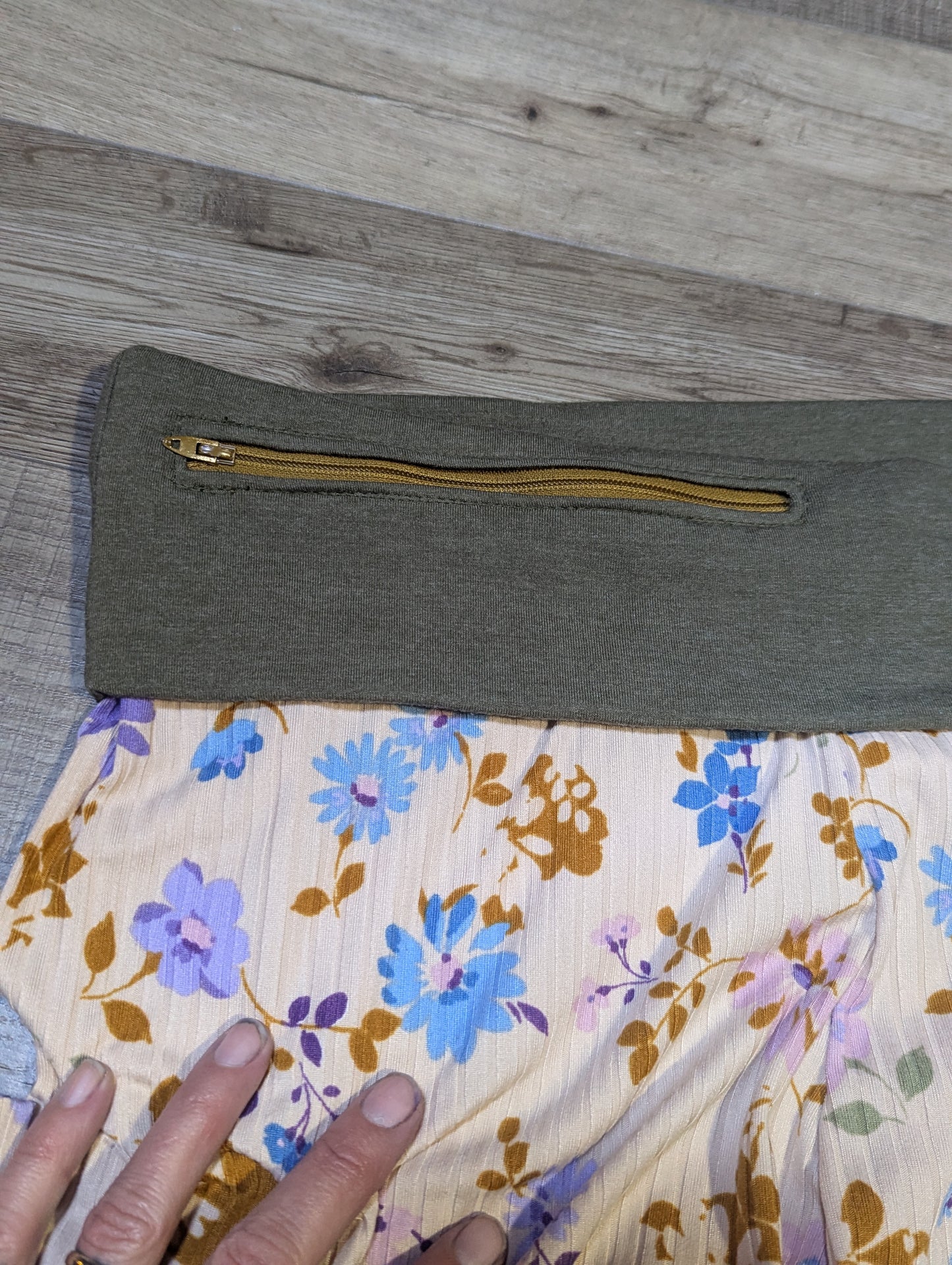 Women's XL Yoga Pants w/key pocket