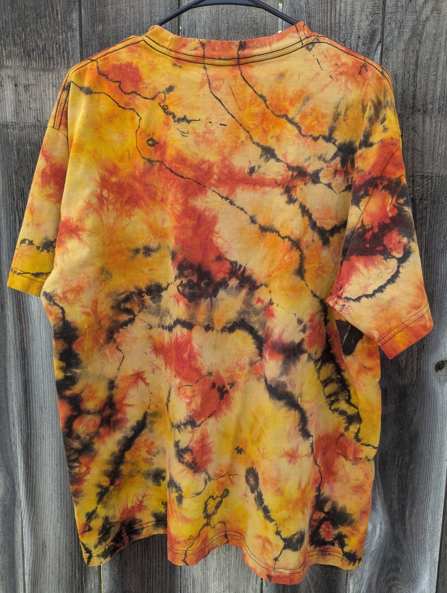 XL Unisex reverse tee