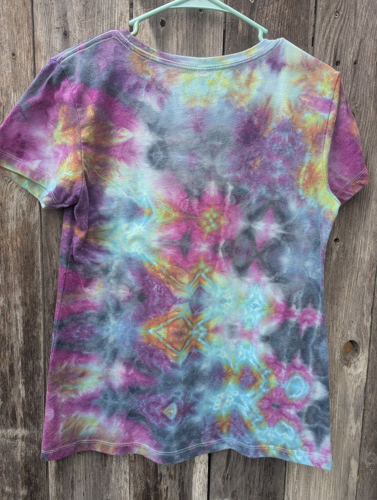 XL womens fitted tee