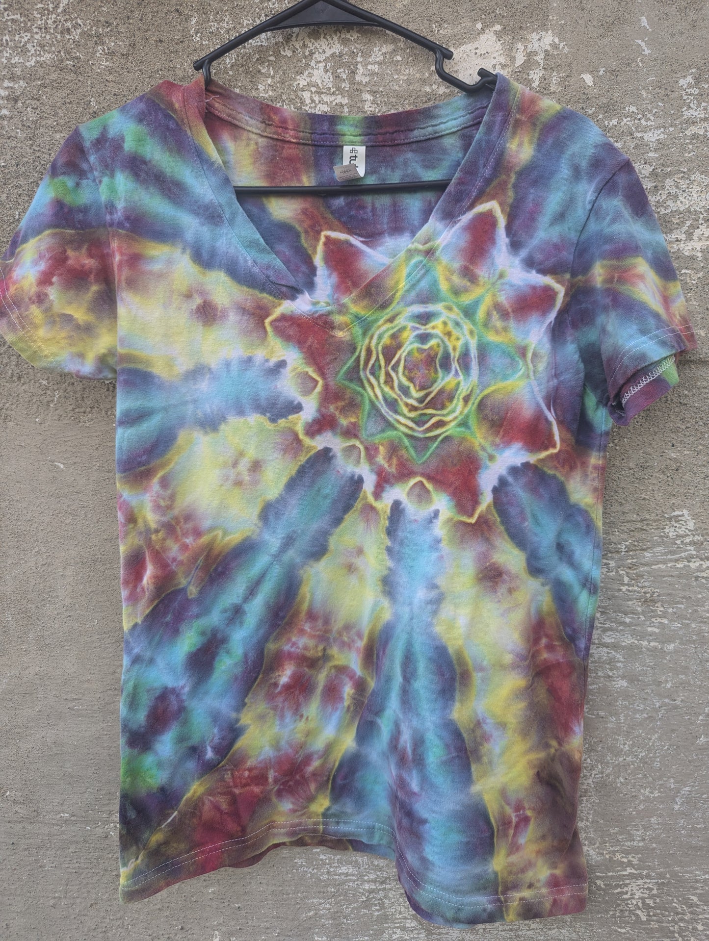 XL Women's Fitted V Neck/ Tultex