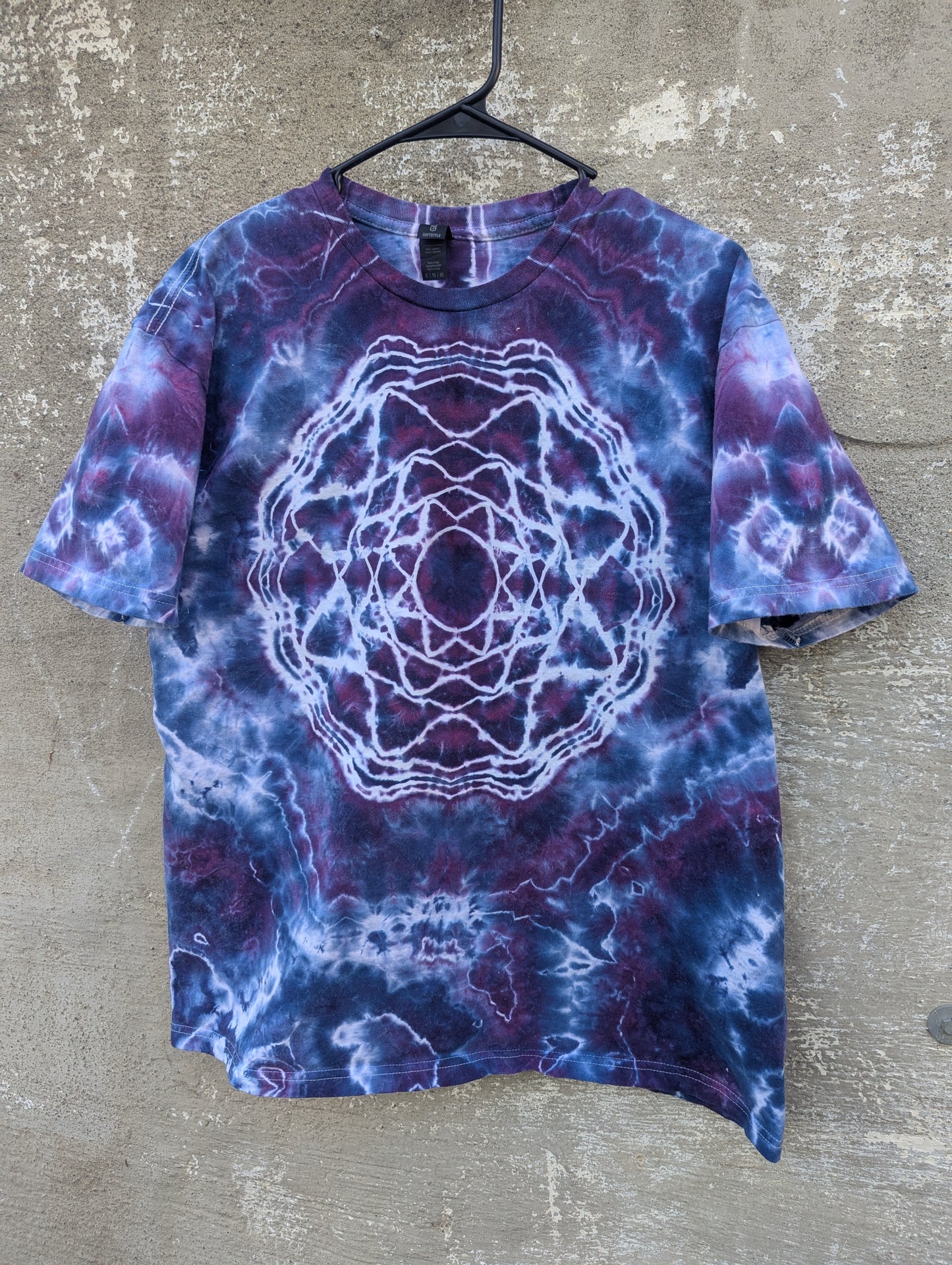 XL Mandala Unisex Soft style tee